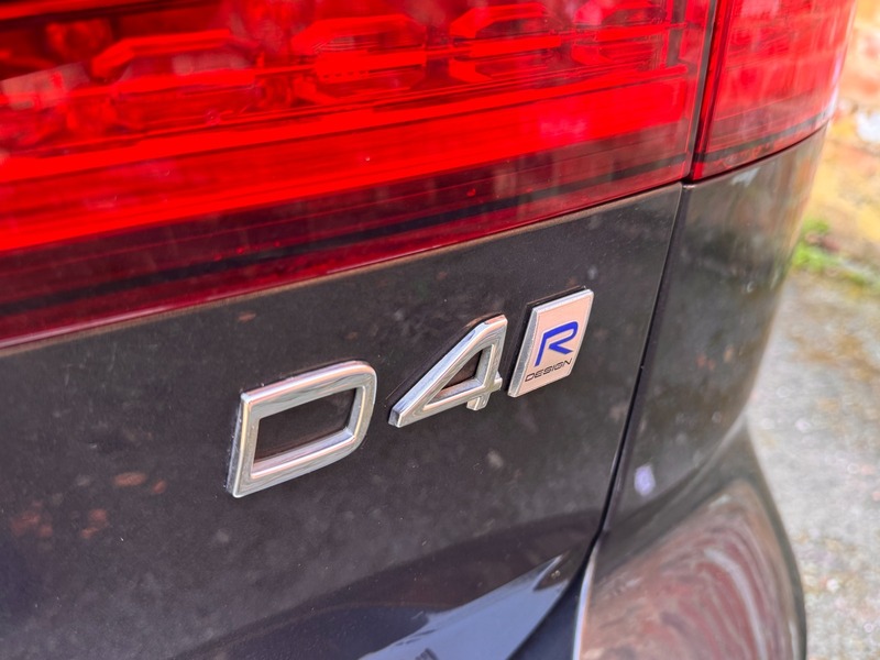 Used Volvo V60 2019 for sale - 77920972: Photo 13