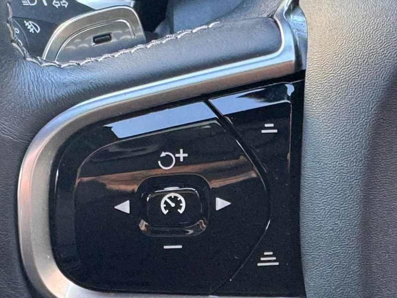 Used Volvo V60 2019 for sale - 77920972: Photo 26