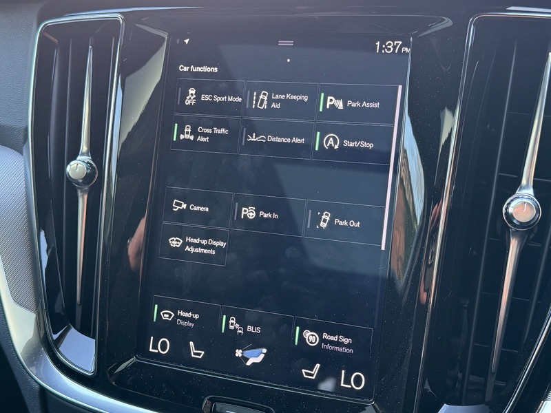 Used Volvo V60 2019 for sale - 77920972: Photo 32