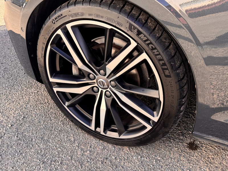Used Volvo V60 2019 for sale - 77920972: Photo 5