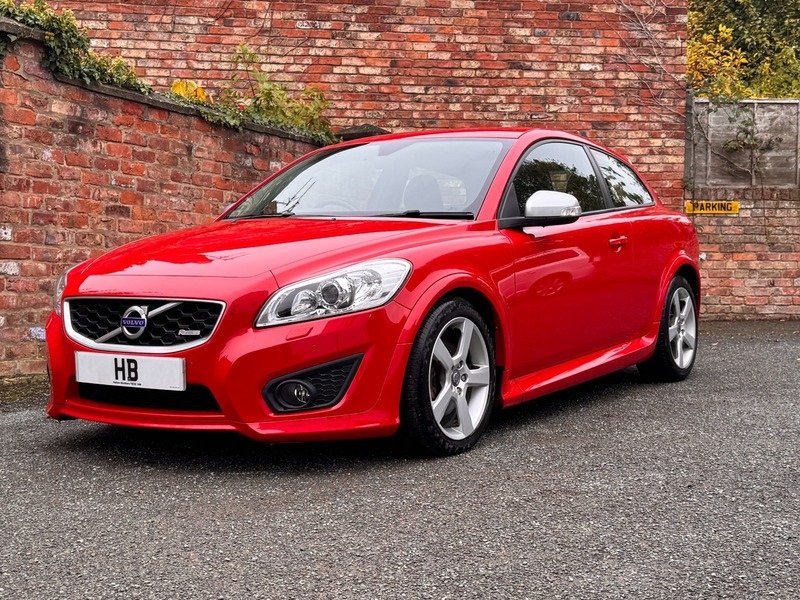 Used Volvo C30 2012 for sale - 76256911: Photo 2