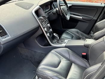 Used Volvo XC60 2015 for sale - 79675945: Photo