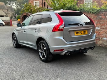 Used Volvo XC60 2015 for sale - 79675945: Photo