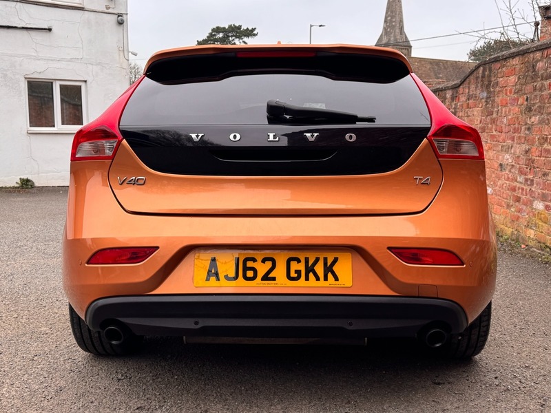 Used Volvo V40 2012 for sale - 77968117: Photo 7