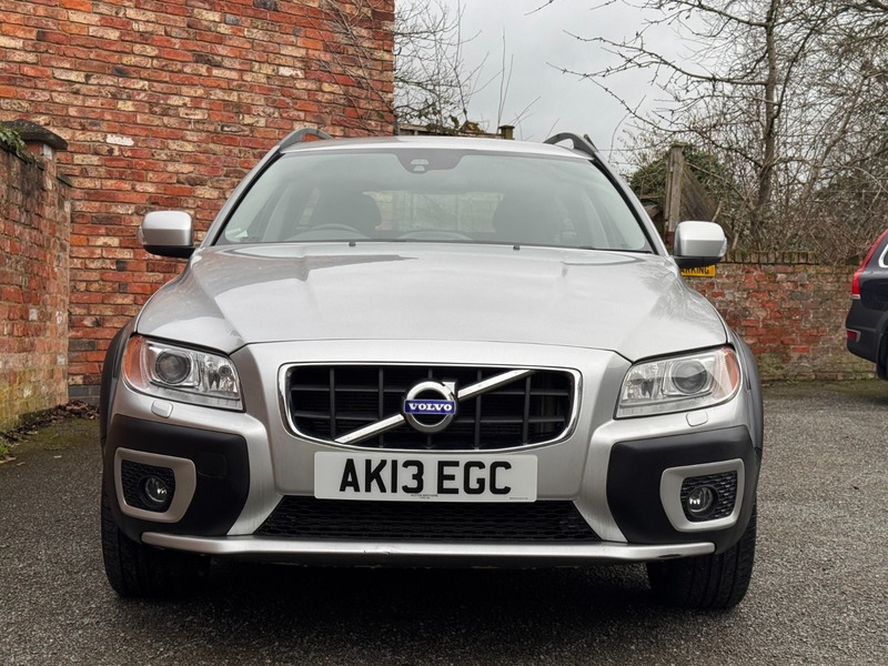 Used Volvo XC70 2013 for sale - 77535617: Photo 13