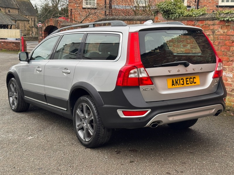Used Volvo XC70 2013 for sale - 77535617: Photo 15