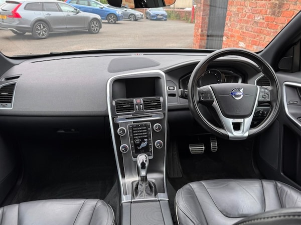 Used Volvo XC60 2016 for sale - 74663080: Photo 3