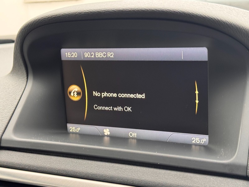 Used Volvo V70 2014 for sale - 76292245: Photo 16