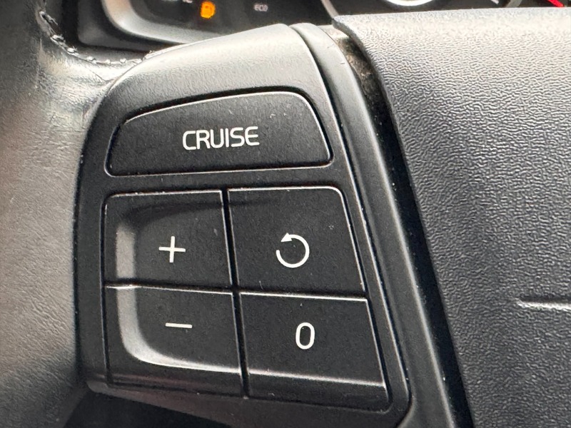 Used Volvo V70 2014 for sale - 76292245: Photo 18