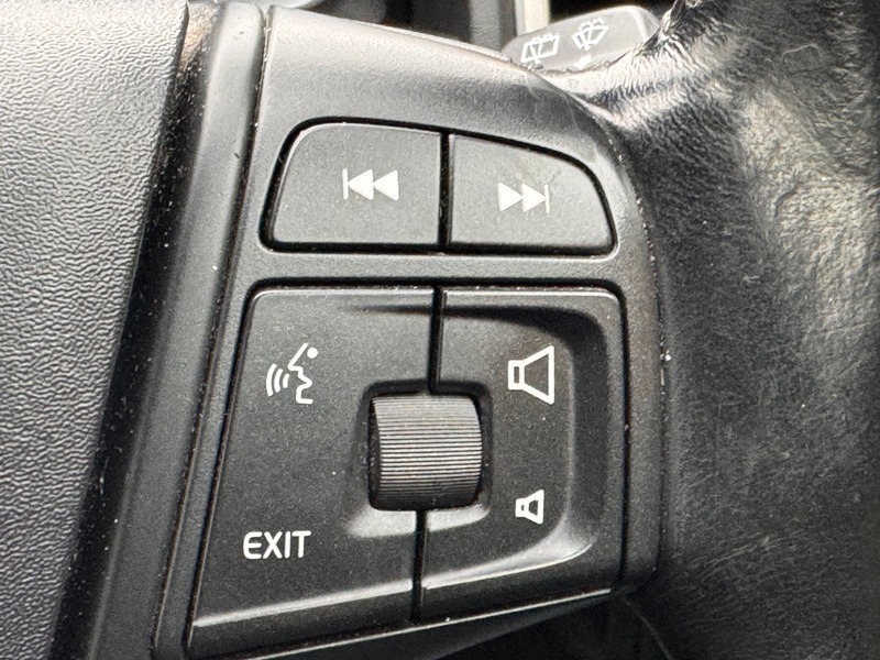 Used Volvo V70 2014 for sale - 76292245: Photo 19