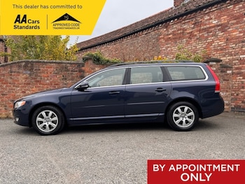 Used Volvo V70 2014 for sale - 76292245: Photo