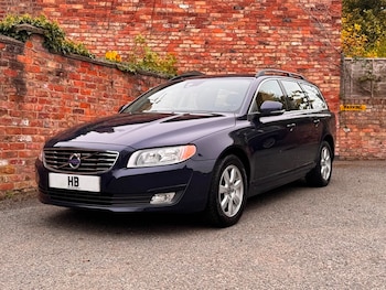Used Volvo V70 2014 for sale - 76292245: Photo