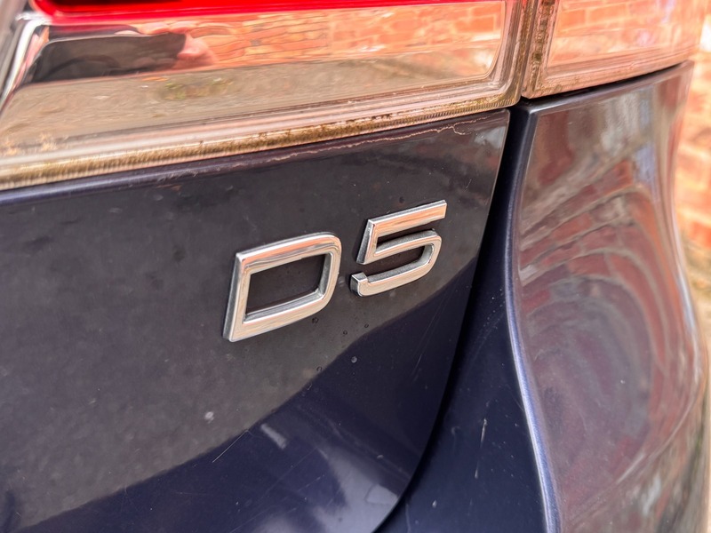 Used Volvo V70 2014 for sale - 76292245: Photo 8