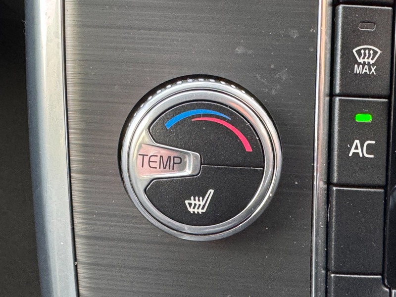 Used Volvo XC70 2016 for sale - 76699080: Photo 18