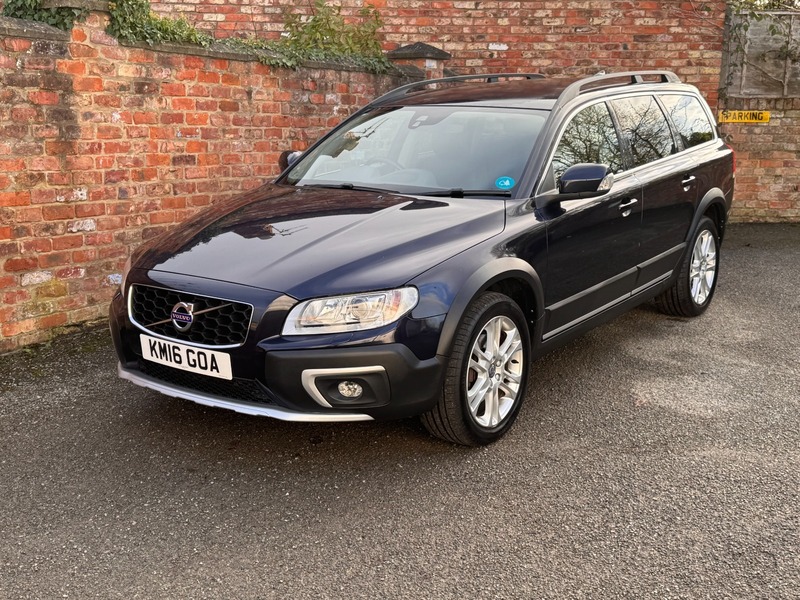 Used Volvo XC70 2016 for sale - 76699080: Photo 2