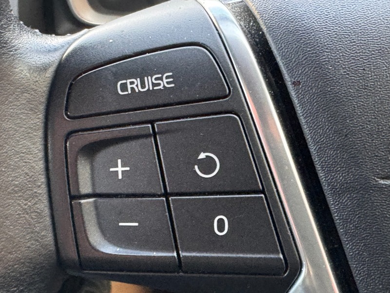 Used Volvo XC70 2016 for sale - 76699080: Photo 25