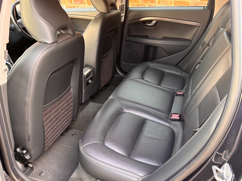 Used Volvo XC70 2016 for sale - 76699080: Photo 5