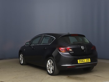 Used Vauxhall Astra 2013 for sale - 78759888: Photo