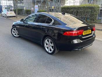 Used Jaguar XE 2018 for sale - 78429667: Photo
