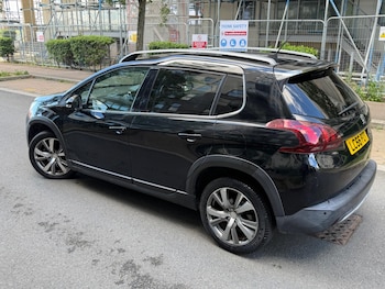 Used Peugeot 2008 2017 for sale - 78892323: Photo