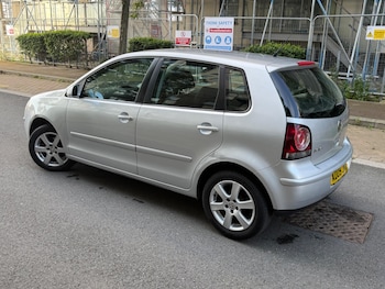 Used Volkswagen Polo 2009 for sale - 78947185: Photo