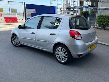 Used Renault Clio 2011 for sale - 78676099: Photo