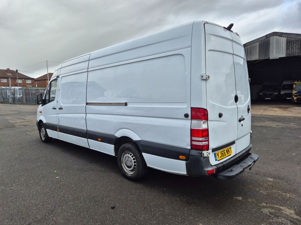 Used Mercedes-Benz Sprinter 2016 for sale - 77594126: Photo 3