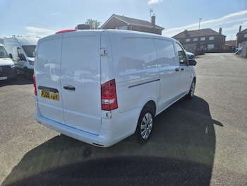 Used Mercedes-Benz Vito 2020 for sale - 79009818: Photo