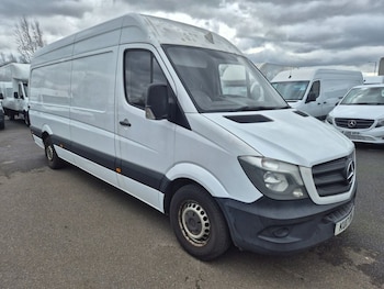 Used Mercedes-Benz Sprinter 2017 for sale - 77879990: Photo