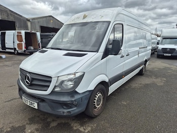 Used Mercedes-Benz Sprinter 2017 for sale - 77879990: Photo