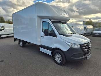 Mercedes-Benz - Sprinter