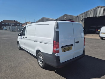 Used Mercedes-Benz Vito 2019 for sale - 75572932: Photo