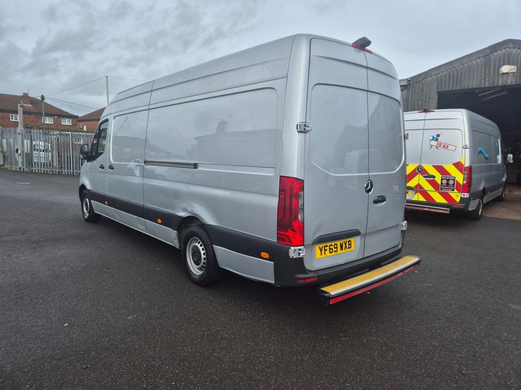 Used Mercedes-Benz Sprinter 2019 for sale - 76430296: Photo 3