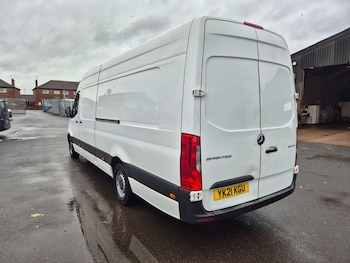 Used Mercedes-Benz Sprinter 2021 for sale - 76768759: Photo