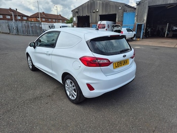 Used Ford Fiesta 2019 for sale - 78514652: Photo