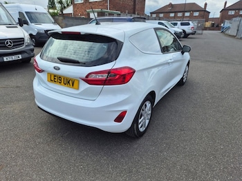 Used Ford Fiesta 2019 for sale - 78514652: Photo