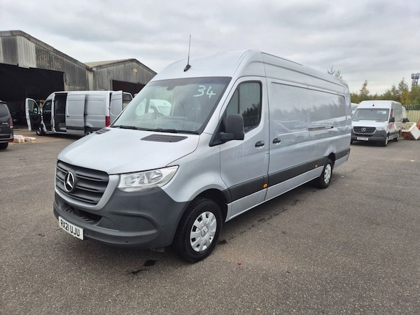 Used Mercedes-Benz Sprinter 2021 for sale - 76267058: Photo 2