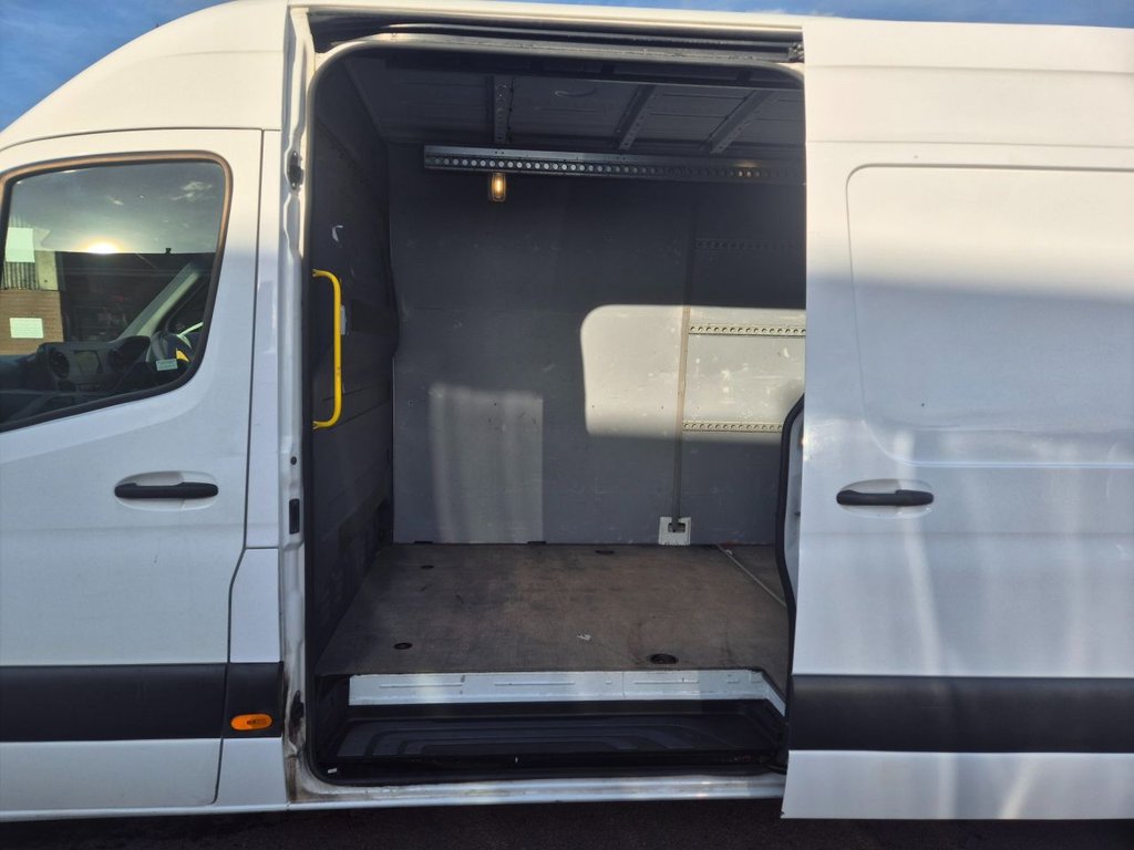Used Mercedes-Benz Sprinter 2021 for sale - 77667773: Photo 6