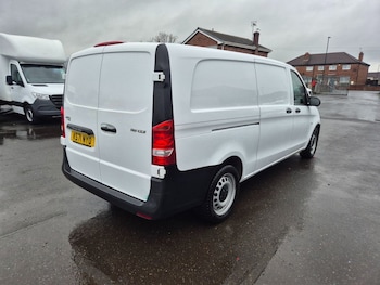 Used Mercedes-Benz Vito 2022 for sale - 76820793: Photo