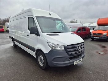 Mercedes-Benz Sprinter feature image