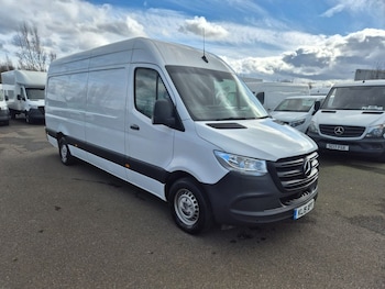 Mercedes-Benz Sprinter feature image