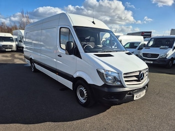 Used Mercedes-Benz Sprinter 2018 for sale - 77835630: Photo