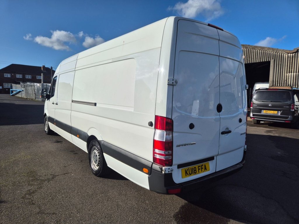 Used Mercedes-Benz Sprinter 2018 for sale - 77835630: Photo 3