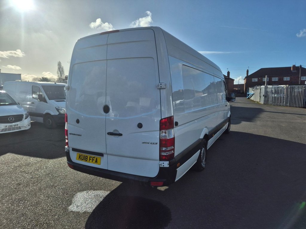 Used Mercedes-Benz Sprinter 2018 for sale - 77835630: Photo 4