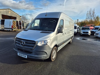 Used Mercedes-Benz Sprinter 2019 for sale - 76570167: Photo