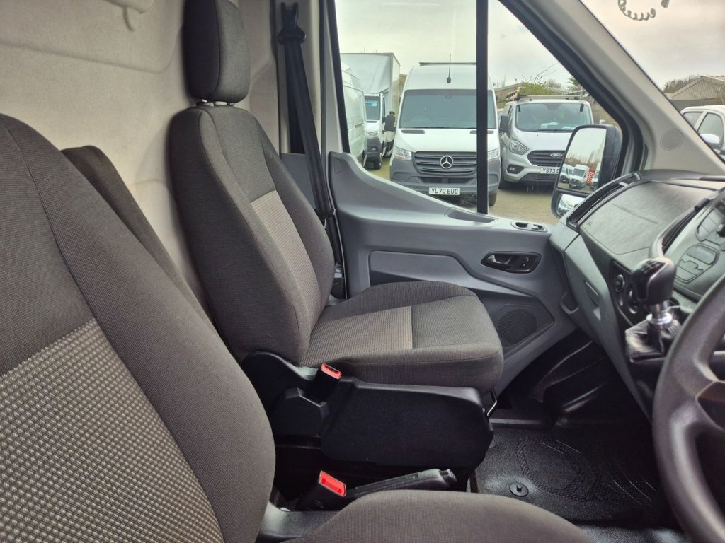 Used Ford Transit 2018 for sale - 77991323: Photo 12