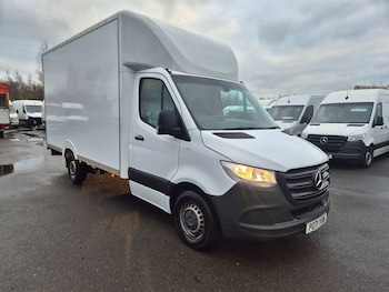 Mercedes-Benz Sprinter feature image