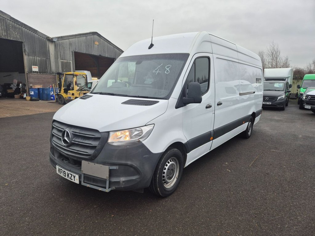 Used Mercedes-Benz Sprinter 2019 for sale - 76923662: Photo 2