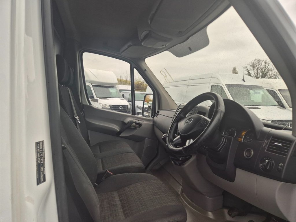 Used Mercedes-Benz Sprinter 2015 for sale - 76536015: Photo 6