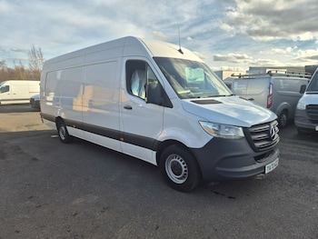 Used Mercedes-Benz Sprinter 2021 for sale - 77667331: Photo